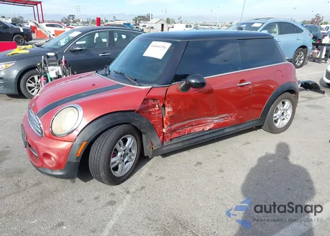 2012 Mini Cooper z USA, uszkodzony, nr VIN WMWSU3C56CT263356